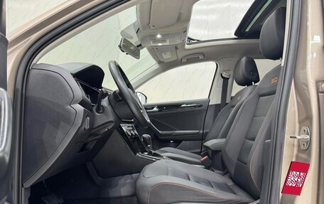 Volkswagen T-Roc I, 2023 год, 1 660 000 рублей, 7 фотография