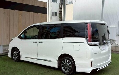 Toyota Esquire I, 2019 год, 1 950 004 рублей, 7 фотография