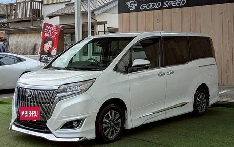 Toyota Esquire I, 2019 год, 1 950 004 рублей, 2 фотография