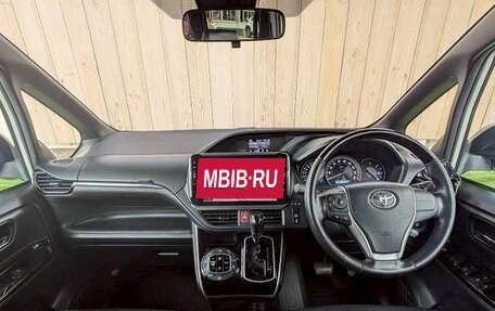 Toyota Esquire I, 2019 год, 1 950 004 рублей, 14 фотография