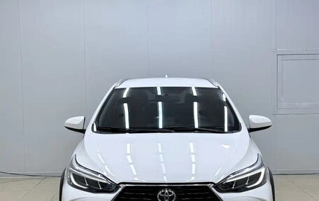 Toyota Yaris XP150 рестайлинг, 2022 год, 1 050 099 рублей, 2 фотография