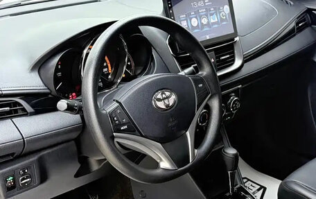 Toyota Yaris XP150 рестайлинг, 2022 год, 1 050 099 рублей, 7 фотография