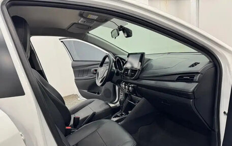 Toyota Vios III, 2022 год, 1 243 000 рублей, 8 фотография