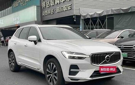Volvo XC60 II, 2024 год, 4 300 000 рублей, 3 фотография
