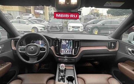 Volvo XC60 II, 2024 год, 4 300 000 рублей, 14 фотография