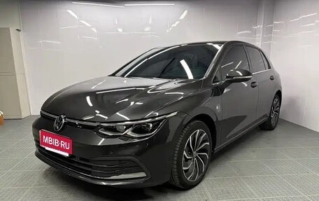 Volkswagen Golf VIII, 2021 год, 1 918 000 рублей, 3 фотография