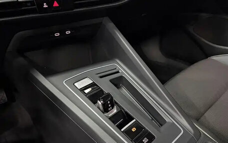 Volkswagen Golf VIII, 2021 год, 1 918 000 рублей, 16 фотография