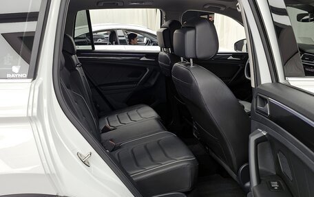 Volkswagen Tiguan II, 2024 год, 3 200 000 рублей, 5 фотография