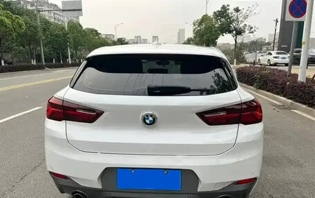 BMW X2, 2022 год, 1 980 000 рублей, 5 фотография