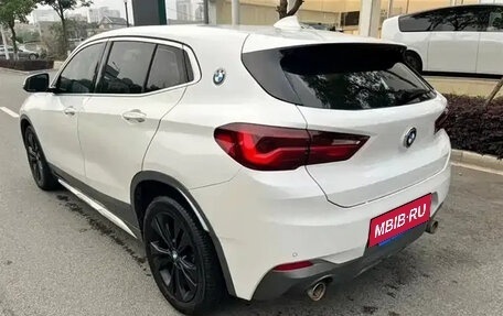 BMW X2, 2022 год, 1 980 000 рублей, 4 фотография