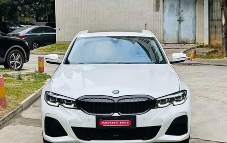 BMW 3 серия, 2022 год, 2 300 000 рублей, 2 фотография