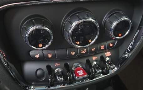 MINI Clubman, 2023 год, 1 960 000 рублей, 10 фотография