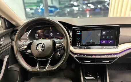 Skoda Octavia IV, 2022 год, 2 000 000 рублей, 2 фотография