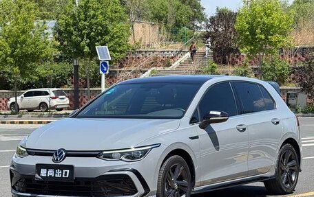 Volkswagen Golf VIII, 2022 год, 1 870 000 рублей, 5 фотография