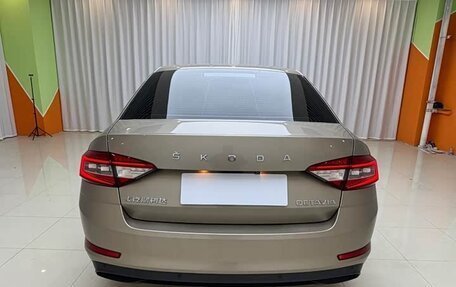 Skoda Octavia IV, 2022 год, 1 500 000 рублей, 7 фотография