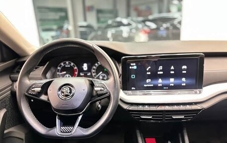 Skoda Octavia IV, 2023 год, 2 175 000 рублей, 10 фотография