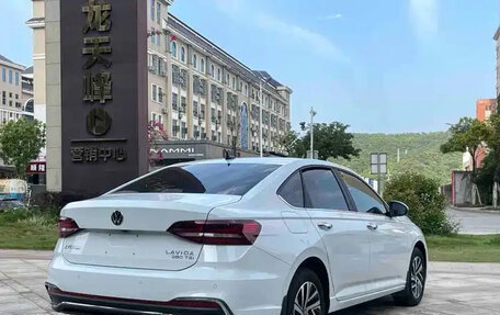 Volkswagen Lavida, 2023 год, 1 100 002 рублей, 6 фотография