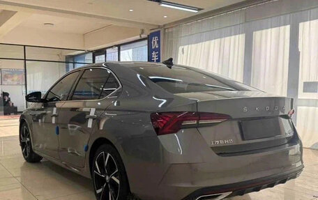 Skoda Octavia IV, 2022 год, 1 635 000 рублей, 4 фотография