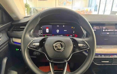 Skoda Octavia IV, 2022 год, 1 635 000 рублей, 10 фотография