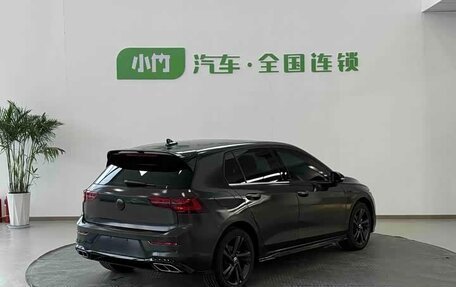 Volkswagen Golf VIII, 2023 год, 1 900 000 рублей, 3 фотография