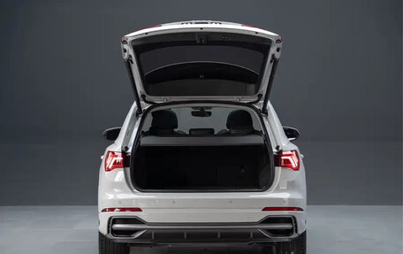 Audi Q3, 2023 год, 2 476 000 рублей, 8 фотография