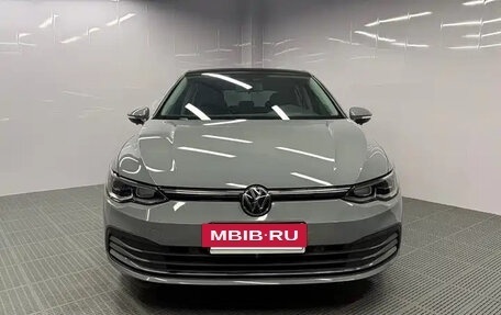 Volkswagen Golf VIII, 2023 год, 2 016 000 рублей, 2 фотография