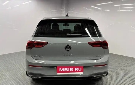 Volkswagen Golf VIII, 2023 год, 2 016 000 рублей, 5 фотография