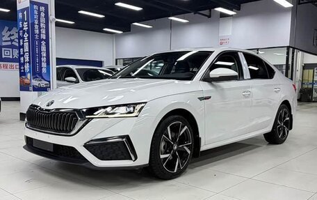 Skoda Octavia IV, 2022 год, 1 850 000 рублей, 13 фотография