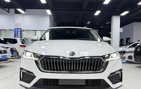 Skoda Octavia IV, 2022 год, 1 850 000 рублей, 11 фотография