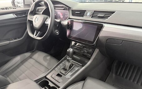 Skoda Octavia, 2022 год, 1 850 000 рублей, 8 фотография