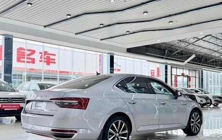 Skoda Octavia, 2022 год, 1 850 000 рублей, 4 фотография