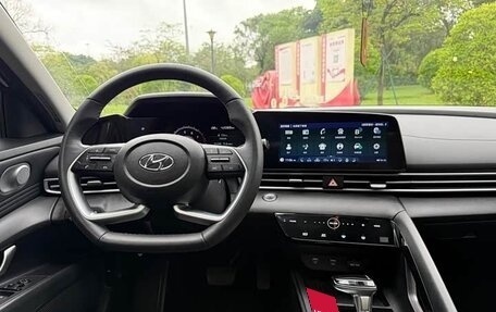 Hyundai Elantra, 2022 год, 1 210 004 рублей, 8 фотография