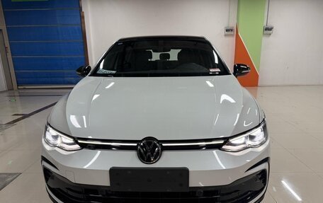 Volkswagen Golf VIII, 2022 год, 1 839 000 рублей, 2 фотография