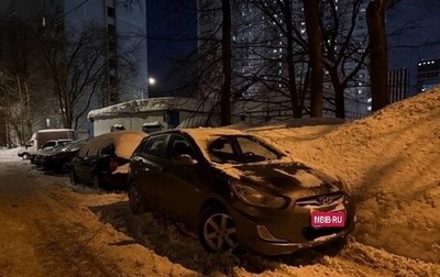 Hyundai Solaris II рестайлинг, 2012 год, 660 000 рублей, 1 фотография