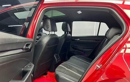 Volkswagen Golf VIII, 2022 год, 1 800 000 рублей, 4 фотография