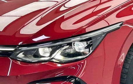 Volkswagen Golf VIII, 2022 год, 1 800 000 рублей, 18 фотография