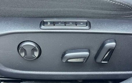 Volkswagen Golf VIII, 2022 год, 1 832 000 рублей, 15 фотография