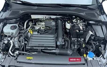 Volkswagen Golf VIII, 2022 год, 1 832 000 рублей, 21 фотография
