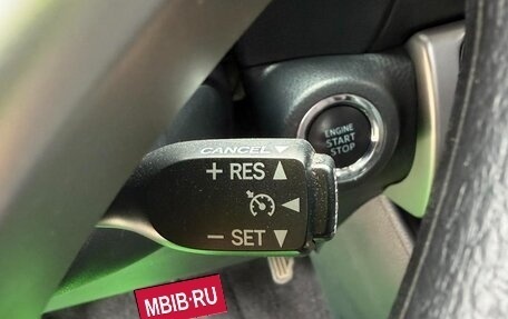 Toyota Yaris, 2022 год, 1 320 000 рублей, 16 фотография
