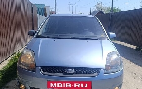 Ford Fiesta, 2006 год, 297 000 рублей, 2 фотография