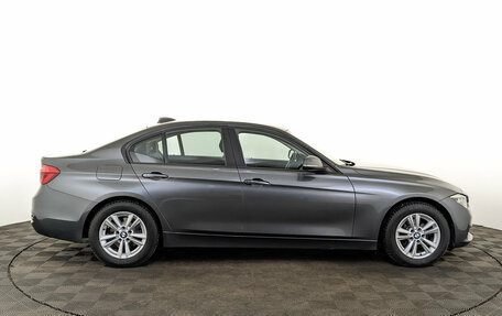 BMW 3 серия, 2018 год, 2 290 000 рублей, 4 фотография