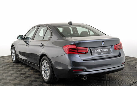 BMW 3 серия, 2018 год, 2 290 000 рублей, 7 фотография