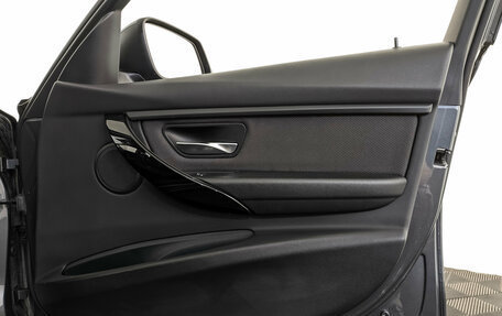 BMW 3 серия, 2018 год, 2 290 000 рублей, 25 фотография