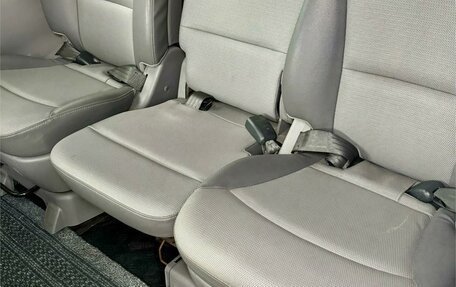 Hyundai Grand Starex Grand Starex I рестайлинг 2, 2010 год, 955 000 рублей, 13 фотография