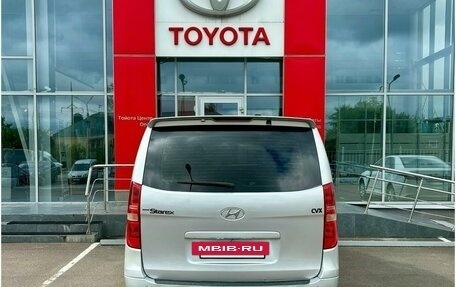 Hyundai Grand Starex Grand Starex I рестайлинг 2, 2010 год, 955 000 рублей, 6 фотография