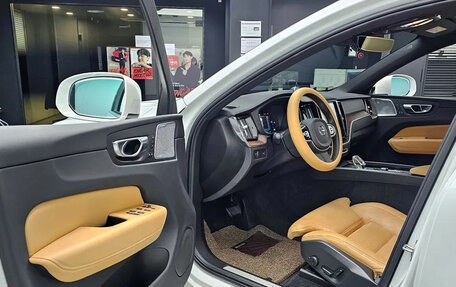 Volvo XC60 II, 2022 год, 4 800 000 рублей, 16 фотография
