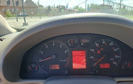 Audi A4, 2001 год, 375 000 рублей, 13 фотография