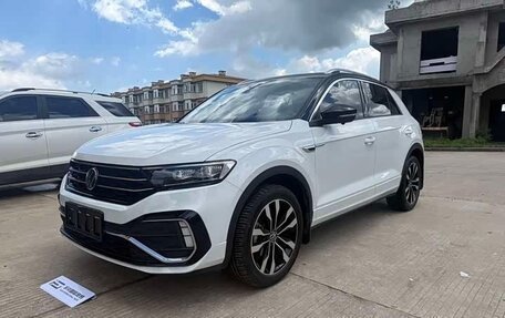 Volkswagen T-Roc I, 2022 год, 1 850 311 рублей, 4 фотография