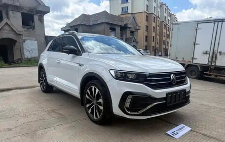 Volkswagen T-Roc I, 2022 год, 1 850 311 рублей, 5 фотография