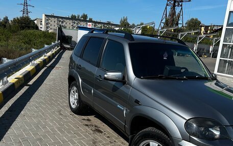 Chevrolet Niva I рестайлинг, 2010 год, 550 000 рублей, 7 фотография